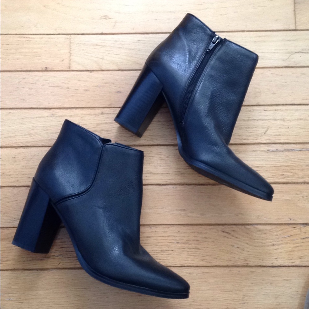 Nine West Black Leather Boots